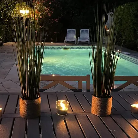 Beautiful With Private Pool And Terrace 빌라 *